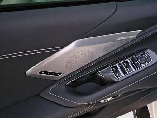 2022 Chevrolet Corvette Stingray w/2LT