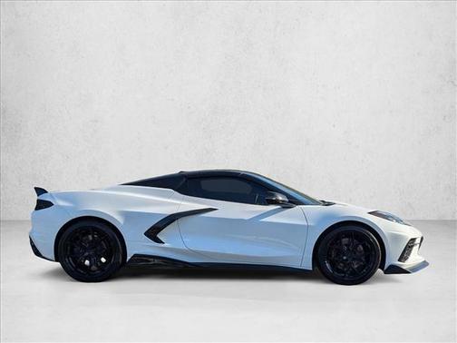 2022 Chevrolet Corvette Stingray w/2LT