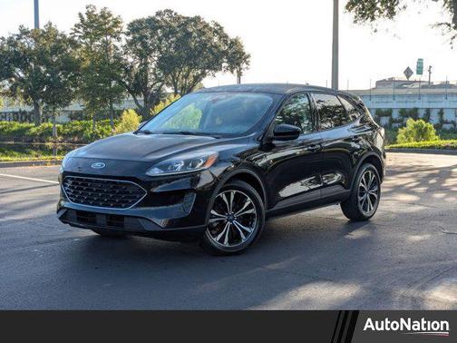 2021 Ford Escape SE