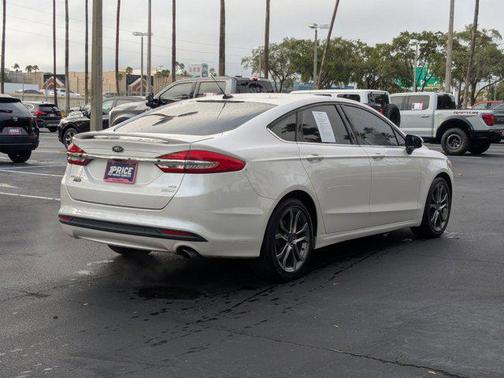 2017 Ford Fusion SE