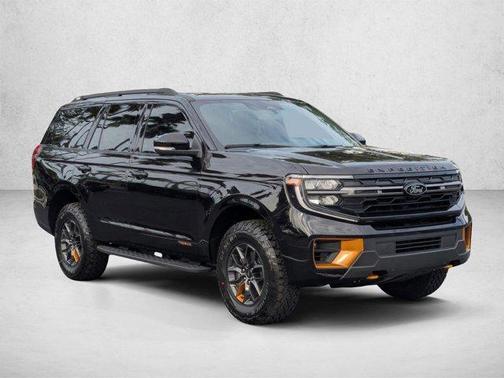 Agate Black Metallic 2026 Ford Expedition Tremor