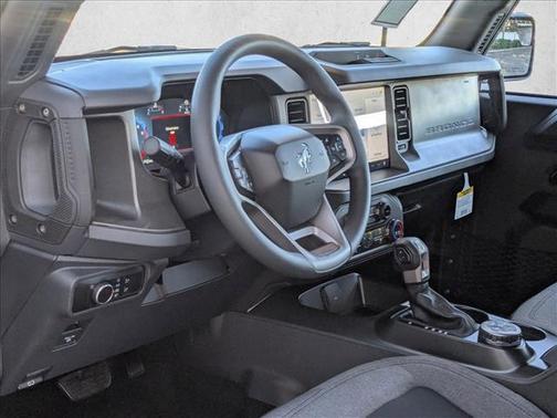 2025 Ford Bronco Base 2 Door 4x4