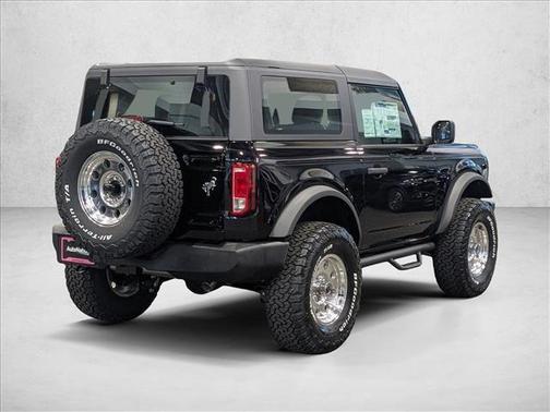 2025 Ford Bronco Base 2 Door 4x4