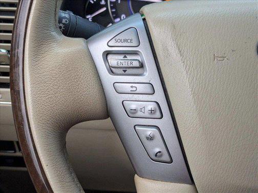 Majestic White 2015 INFINITI QX80 Base