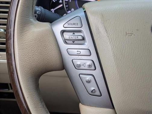 Majestic White 2015 INFINITI QX80 Base