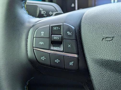 Carbonized Gray Metallic 2025 Ford Maverick Lobo