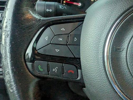 2017 Jeep Renegade Altitude