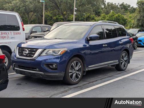 2019 Nissan Pathfinder Platinum