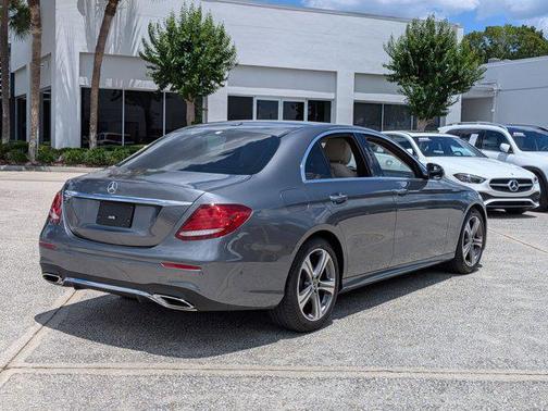 Selenite Grey Metallic 2018 Mercedes-Benz E-Class E 300