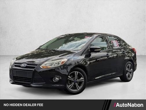 Tuxedo Black Metallic 2014 Ford Focus SE