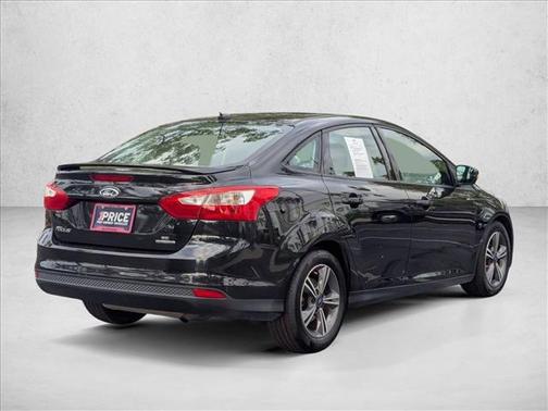 Tuxedo Black Metallic 2014 Ford Focus SE