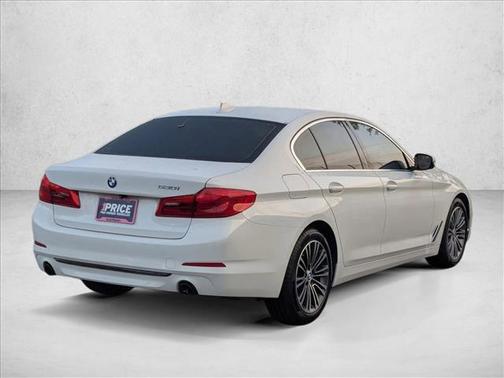 Alpine White 2019 BMW 530 530i