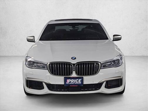 Mineral White Metallic 2018 BMW M760 xDrive