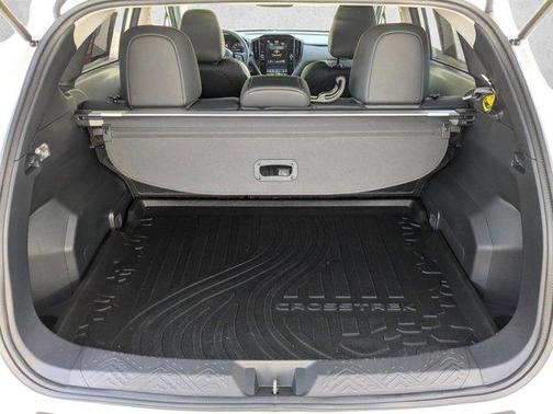 Crystal White Pearl 2025 Subaru Crosstrek Limited