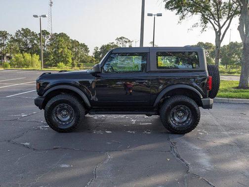 2025 Ford Bronco Base 2 Door 4x4
