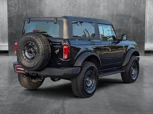 2025 Ford Bronco Base 2 Door 4x4
