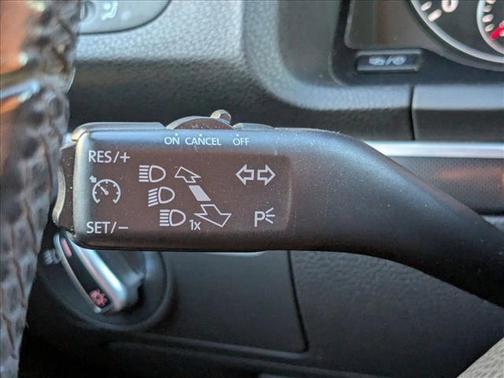 2014 Volkswagen Eos Sport