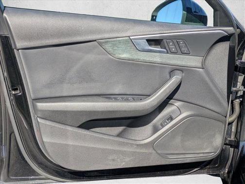 2017 Audi A4 2.0T Premium