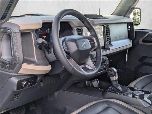 Oxford White 2026 Ford Bronco Big Bend