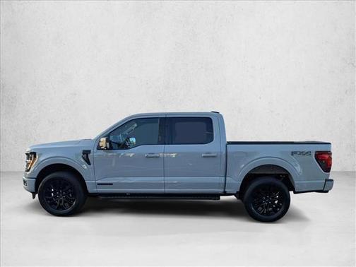 Avalanche 2026 Ford F-150 XLT