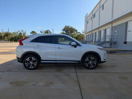 2018 Mitsubishi Eclipse Cross SE