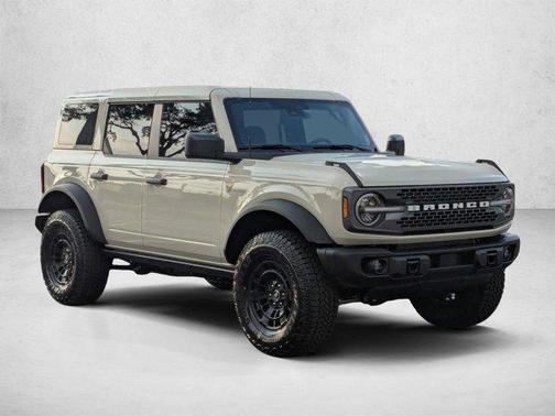 Desert Sand 2026 Ford Bronco Badlands