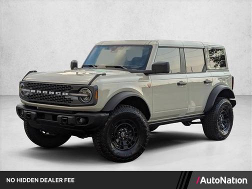Desert Sand 2026 Ford Bronco Badlands