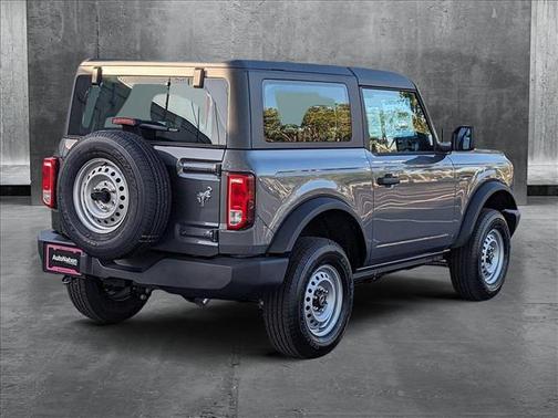 2025 Ford Bronco Base 2 Door 4x4