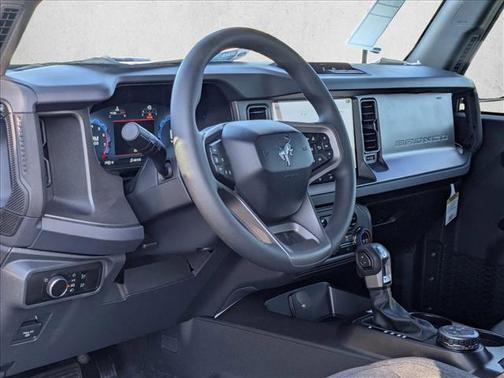 2025 Ford Bronco Base 2 Door 4x4