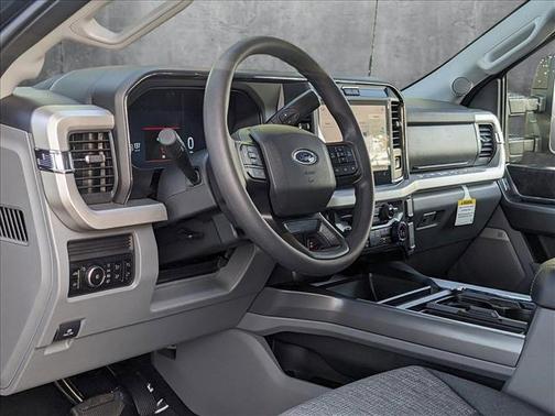 2025 Ford F-350 XLT