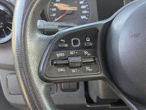 2019 Mercedes-Benz Sprinter 2500 Standard Roof