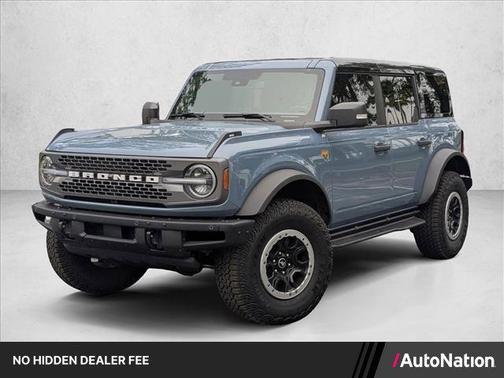 Azure Gray Metallic Tri-Coat 2025 Ford Bronco Badlands