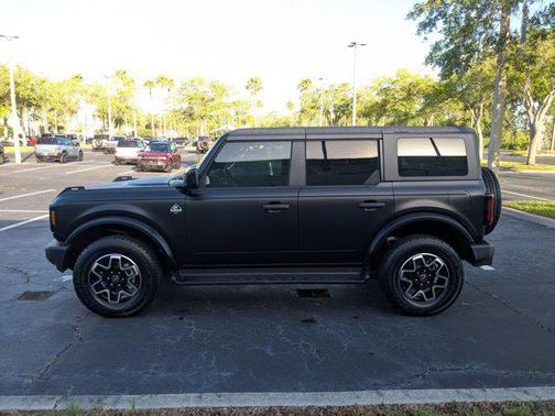 Shadow Black 2026 Ford Bronco Outer Banks
