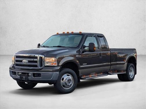 2005 Ford F-350 Lariat