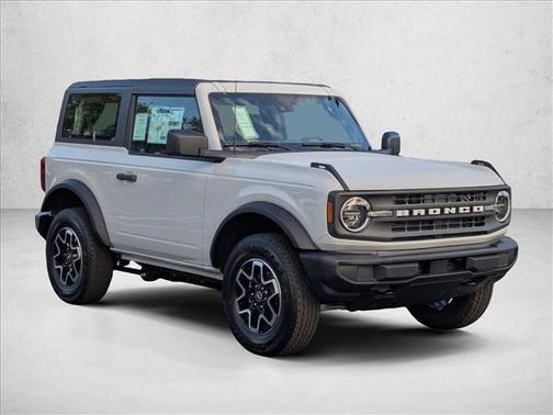 Avalanche Gray 2026 Ford Bronco Base 2 Door 4x4
