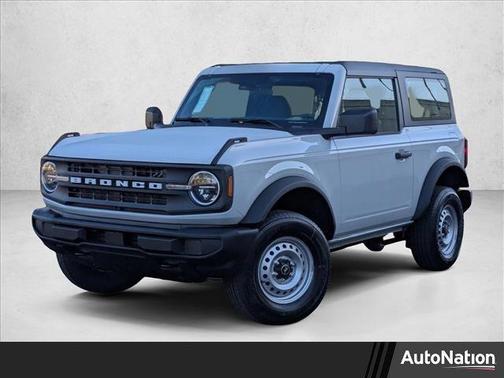 Avalanche Gray 2026 Ford Bronco Base 2 Door 4x4