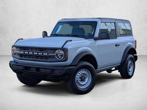 Avalanche Gray 2026 Ford Bronco Base 2 Door 4x4