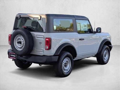 Avalanche Gray 2026 Ford Bronco Base 2 Door 4x4