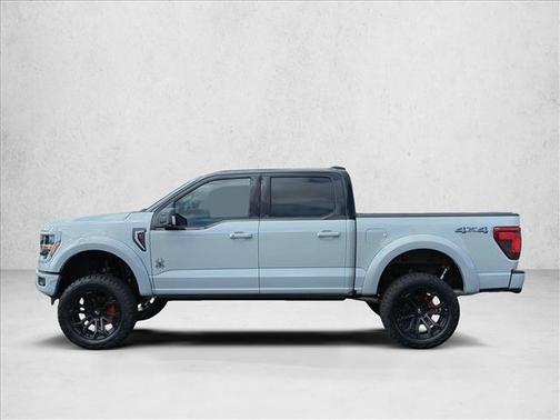 Avalanche 2026 Ford F-150 XLT