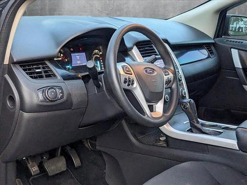 2015 Ford Edge SE