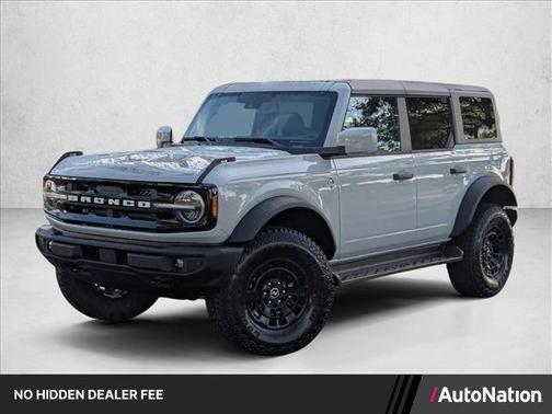 Avalanche Gray 2026 Ford Bronco Outer Banks