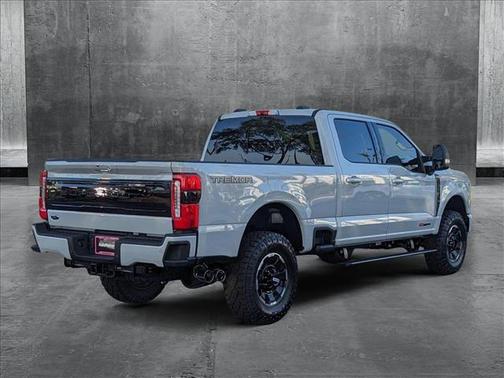 2025 Ford F-250 Platinum
