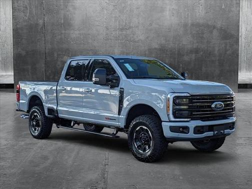 2025 Ford F-250 Platinum