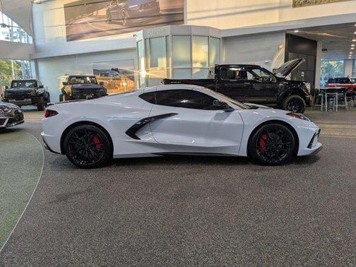 2024 Chevrolet Corvette Stingray w/1LT