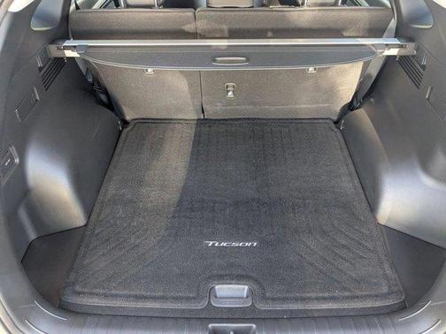 Quartz White 2022 Hyundai TUCSON SEL
