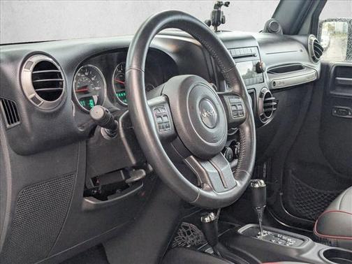 Granite Crystal Metallic Clearcoat 2014 Jeep Wrangler Willys Wheeler