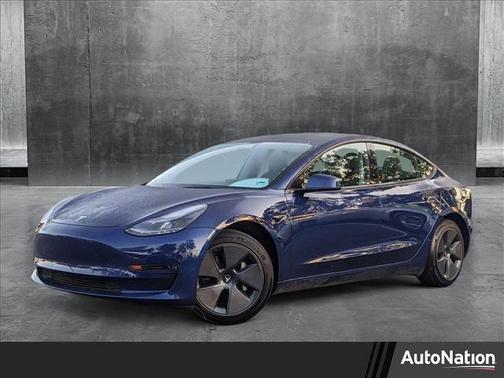 2022 Tesla Model 3 Long Range