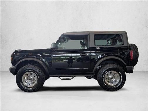 Shadow Black 2026 Ford Bronco Base 2 Door 4x4
