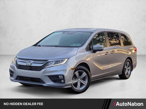 Lunar Silver Metallic 2018 Honda Odyssey EX-L