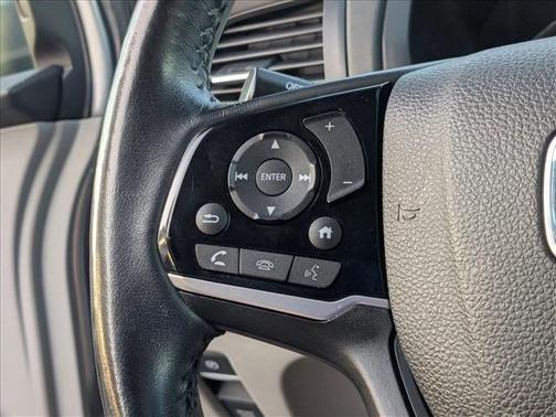 Lunar Silver Metallic 2018 Honda Odyssey EX-L